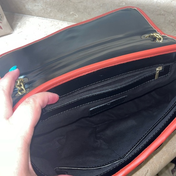 Steve Madden Eloise Women’s Quilted Shoukder Bag, Black/Bone - Picture 7 of 16